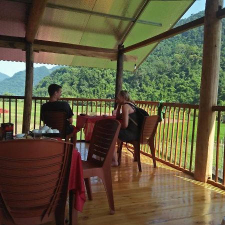 Tran Xuan Homestay Ba Be Village Extérieur photo
