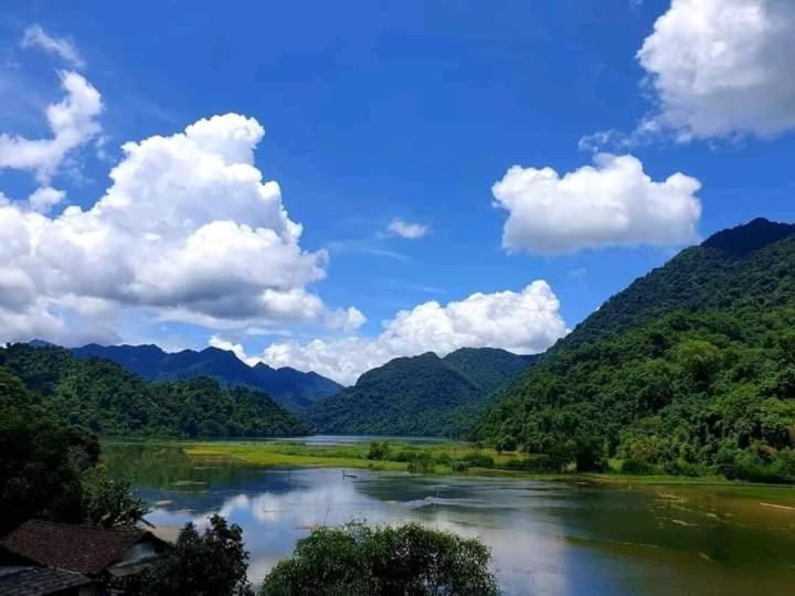 Tran Xuan Homestay Ba Be Village Extérieur photo
