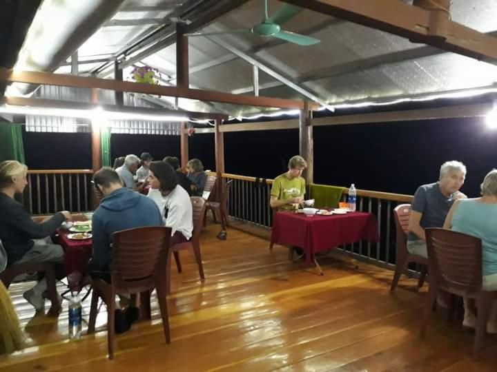 Tran Xuan Homestay Ba Be Village Extérieur photo