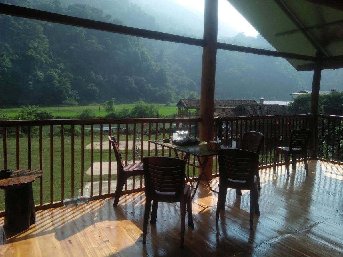 Tran Xuan Homestay Ba Be Village Extérieur photo